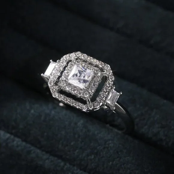 💍New Luxury Engagement Clear Diamond Square Noble Dainty Ring for Women, K782
